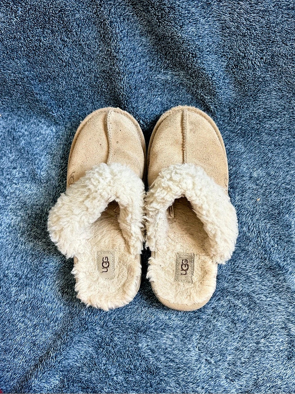 UGG Scuffette II Suede Slippers Beige US 4